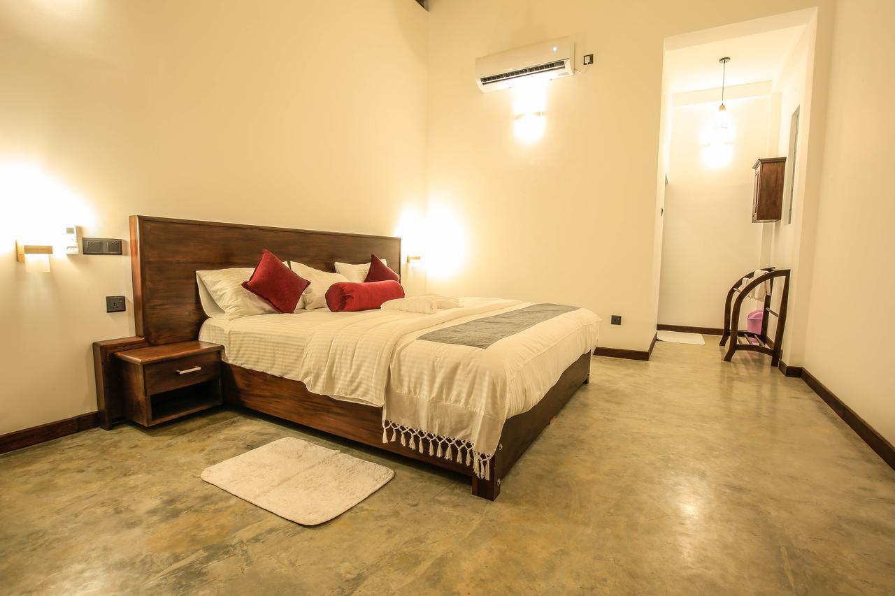 Amazing Villa Matara Bagian luar foto