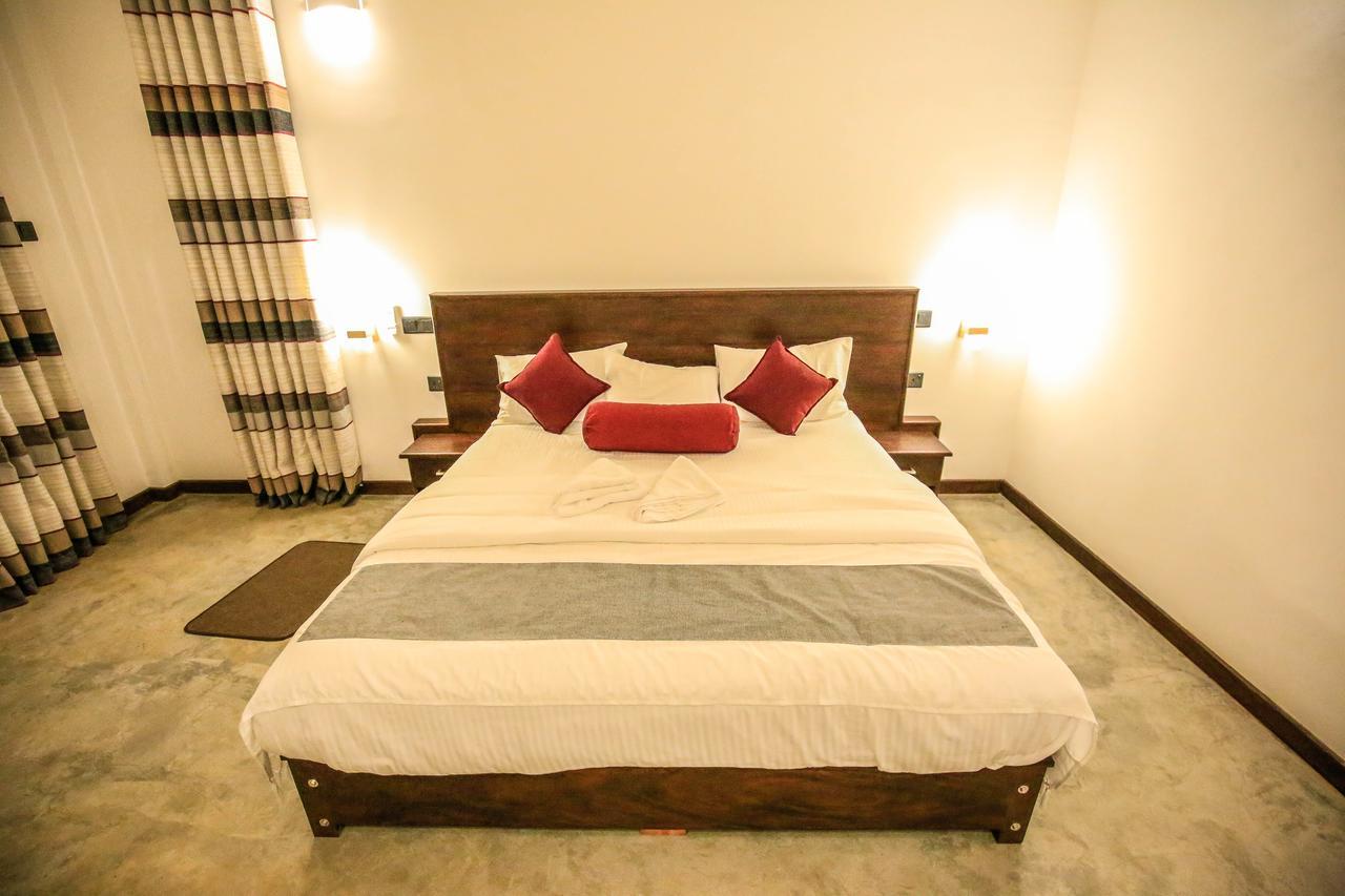 Amazing Villa Matara Bagian luar foto