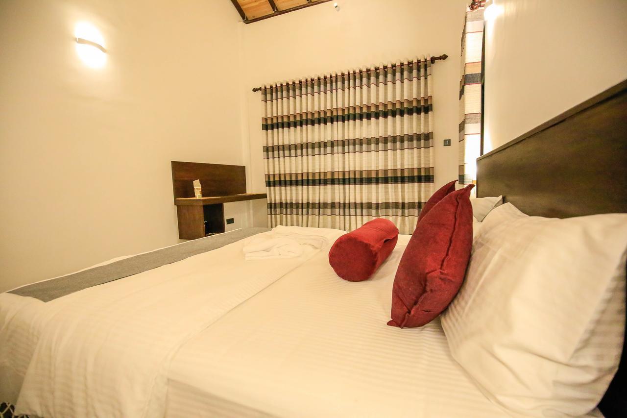 Amazing Villa Matara Bagian luar foto