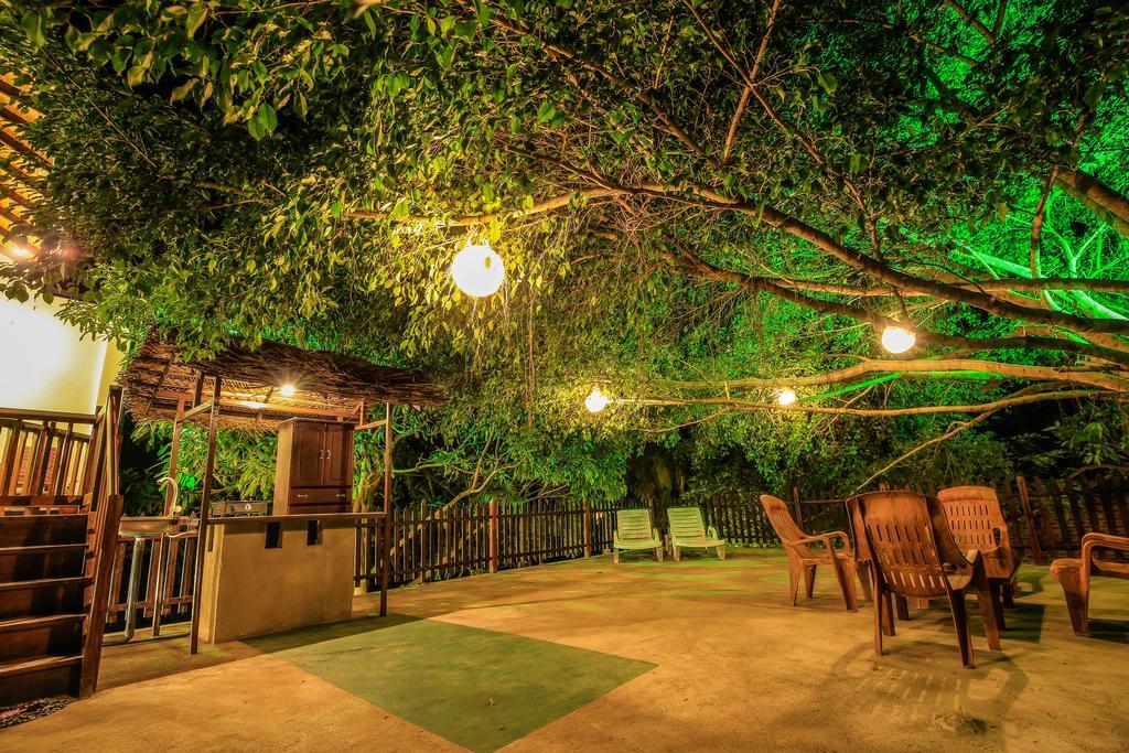 Amazing Villa Matara Bagian luar foto