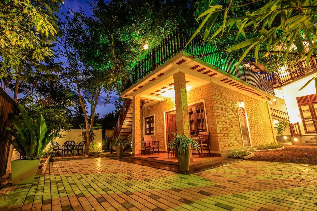 Amazing Villa Matara Bagian luar foto
